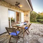 House Lucy Holiday home