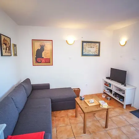 House Lucy Feriehus Crveni Vrh