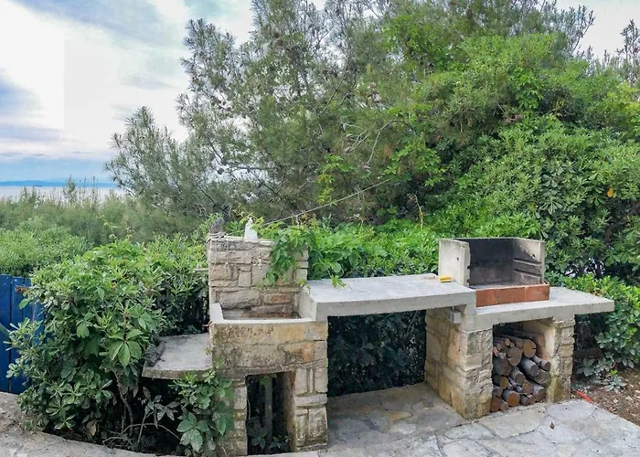 House Lucy Crveni Vrh