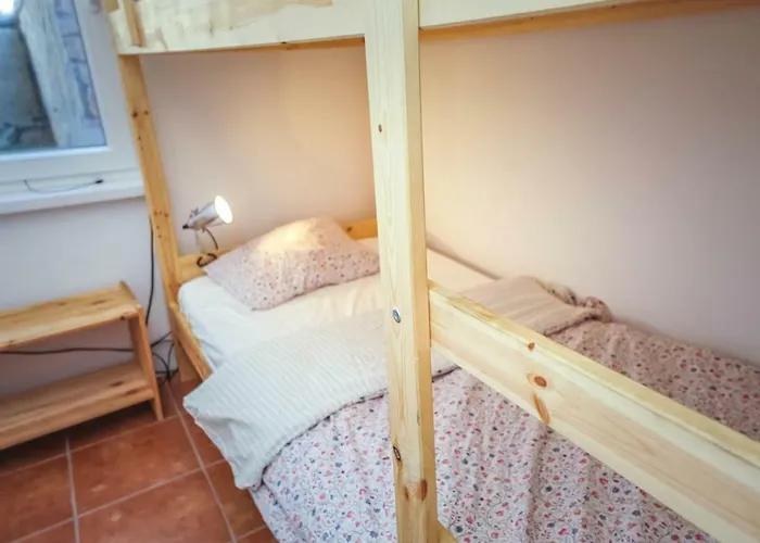 House Lucy Crveni Vrh